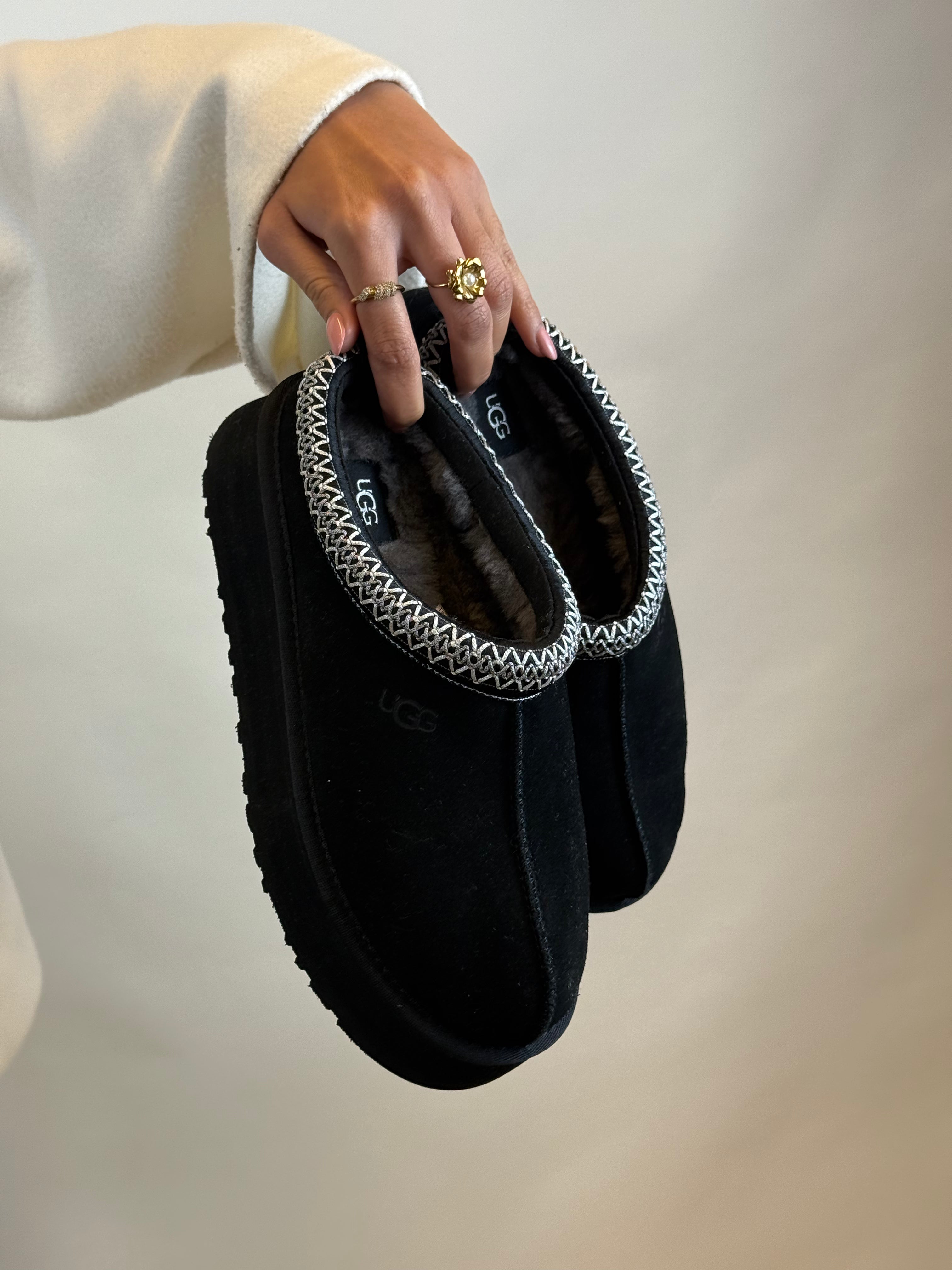 UGG Tazz II Slipper Black (W)