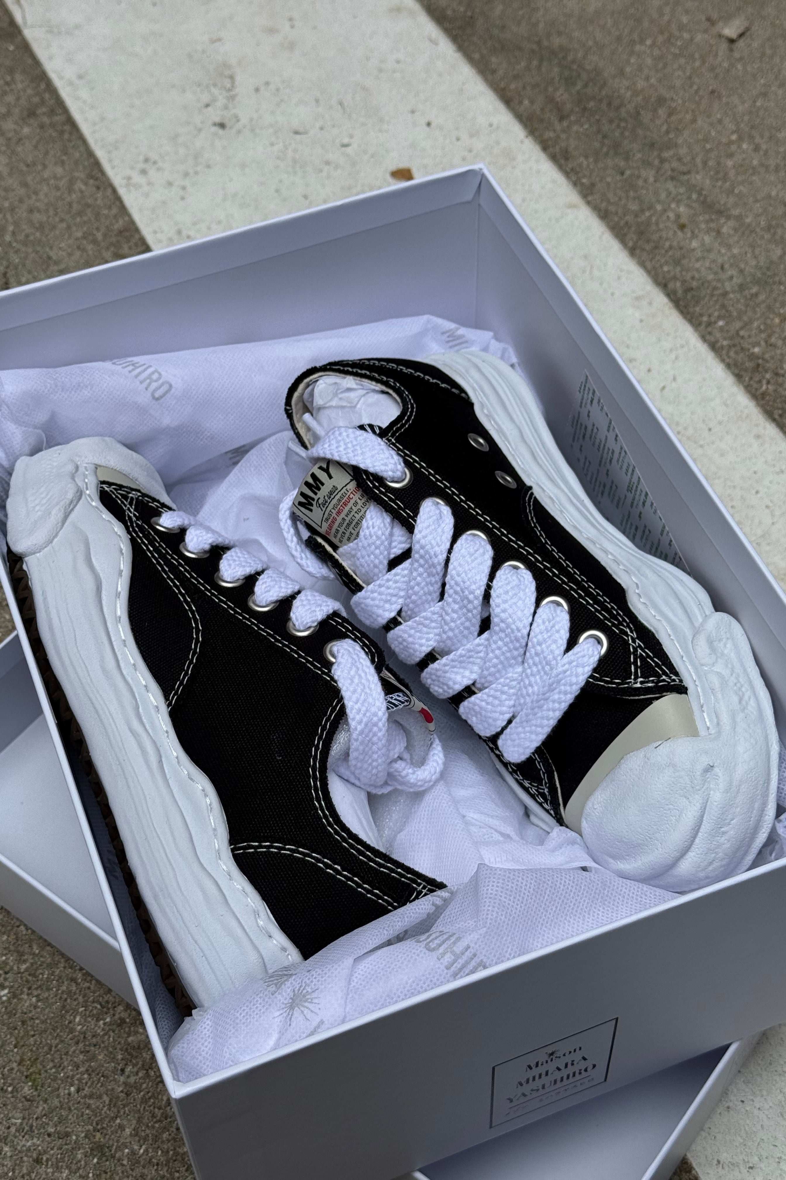 Maison Mihara Yasuhiro Hank OG Sole Canvas Low Black
