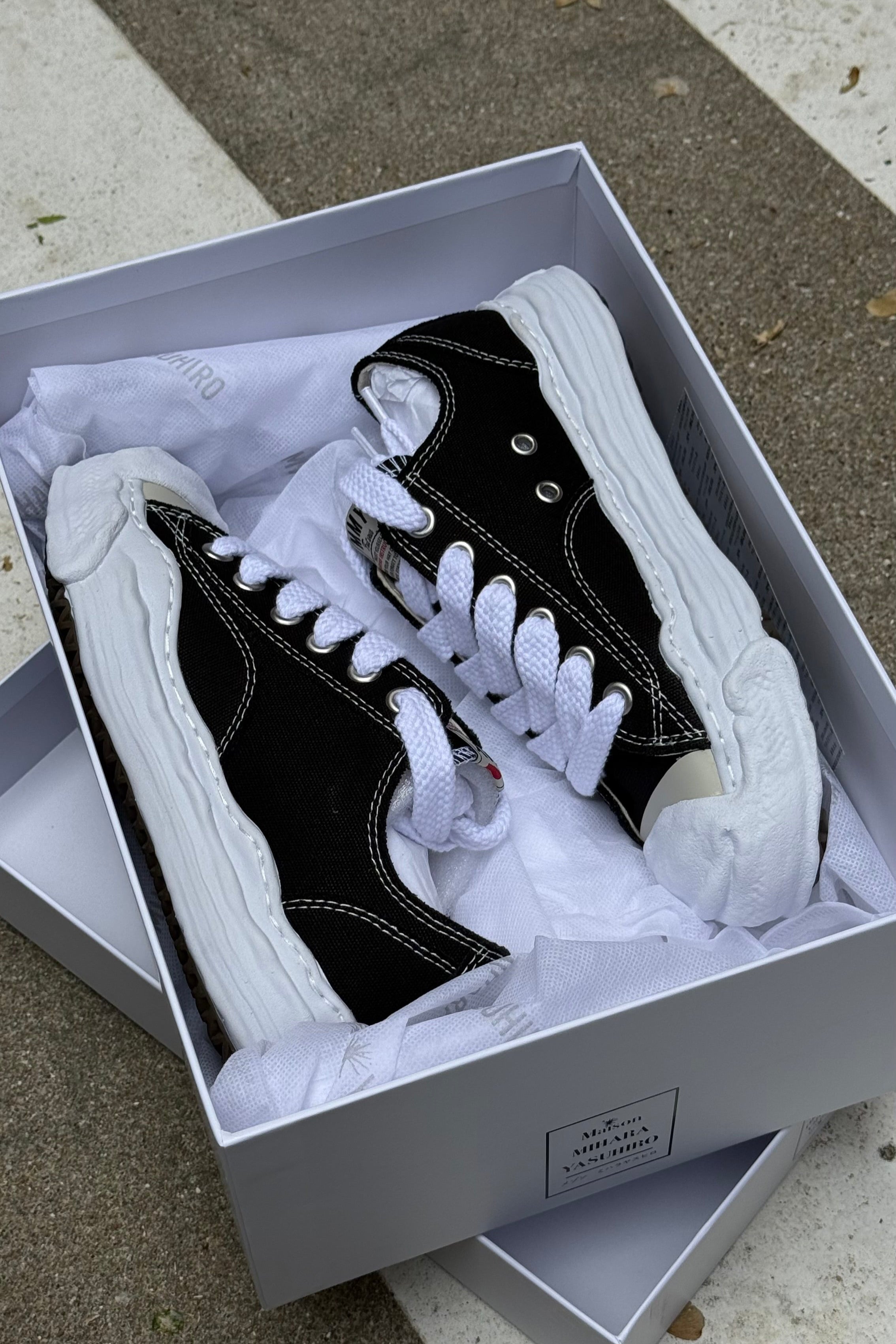 Maison Mihara Yasuhiro Hank OG Sole Canvas Low Black