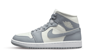 Air Jordan 1 Mid WMNS Stealth